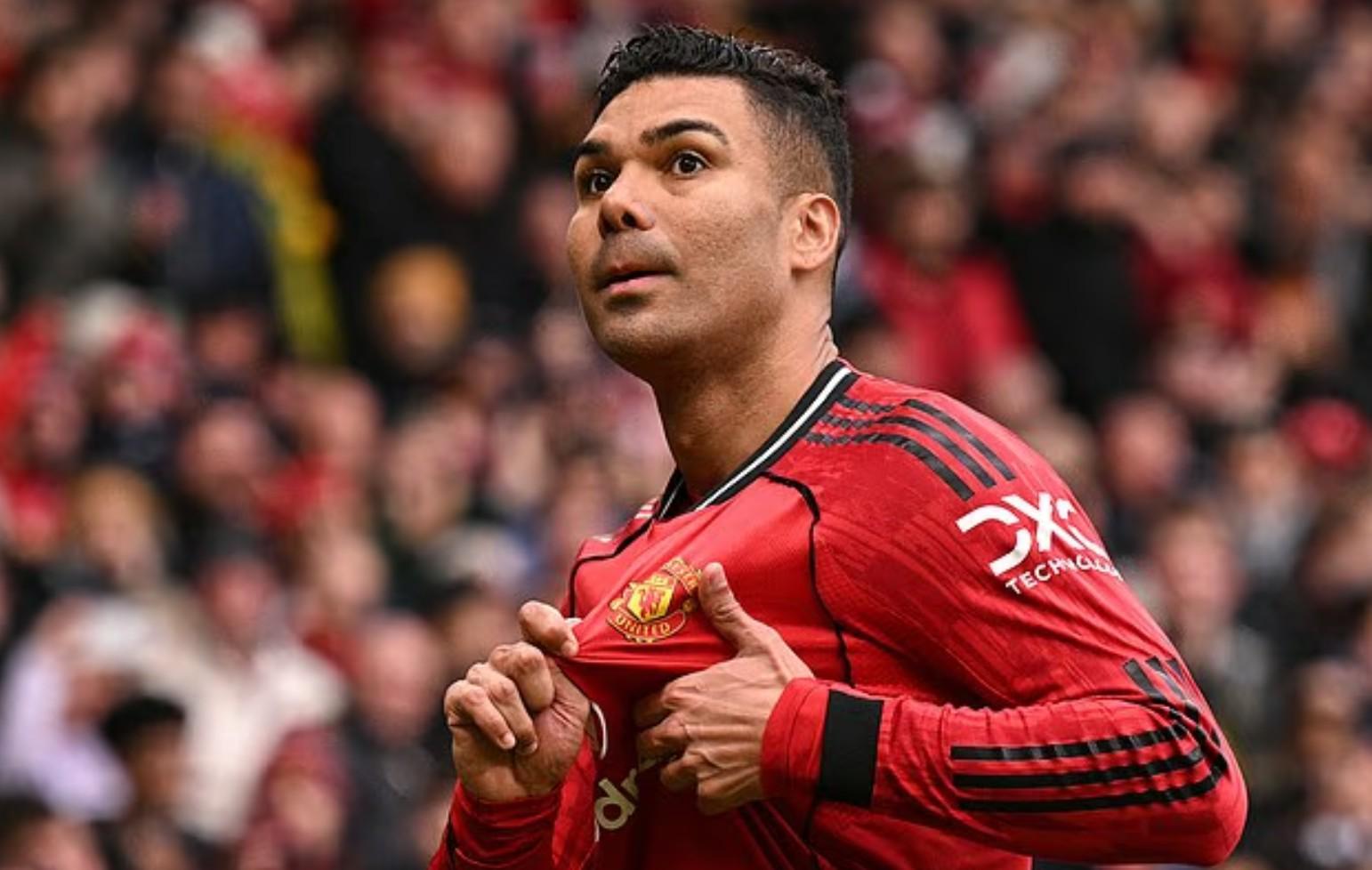 b体育官网-邮报：曼联更衣室希望卡塞米罗留队，但他离队是俱乐部的决定